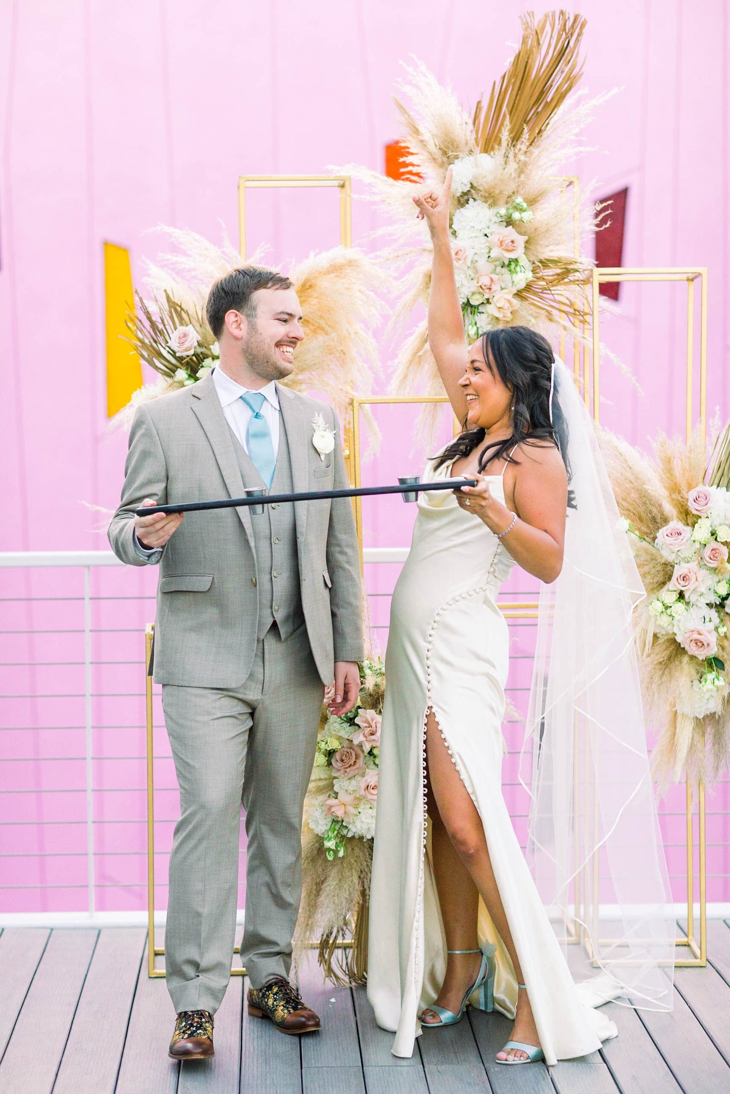 Mini Wedding Shot Ski