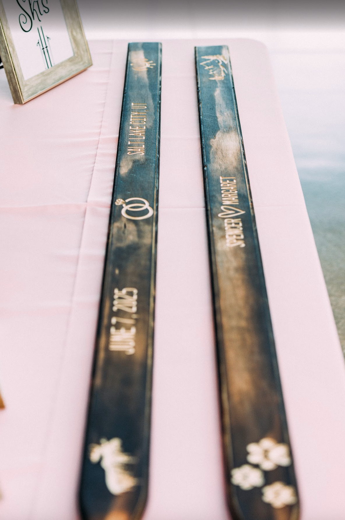 Custom Signing Board Ski - Without the Holes!